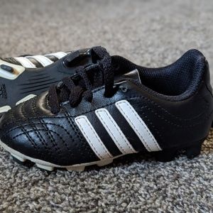 8.5K Toddler Adidas Cleats